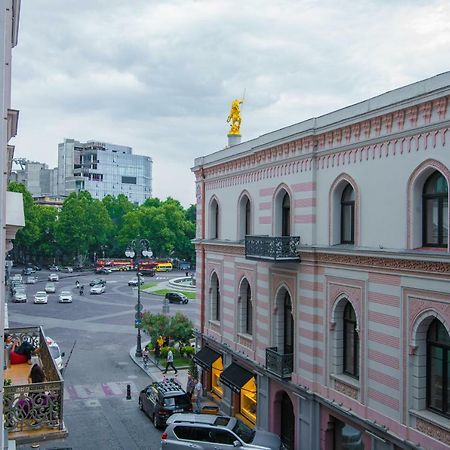 Solo Apartment In City Center Тбілісі Екстер'єр фото
